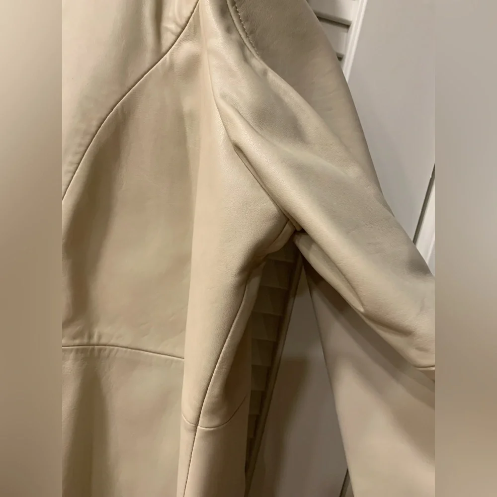 Nordstrom Womens Lamb Skin Leather Cream Everyday Blazer 🌴 - Picture 16 of 16